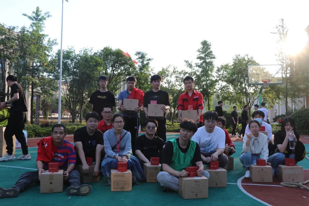 豐趣運動會|帥豐電器青年員工展現(xiàn)青春風采