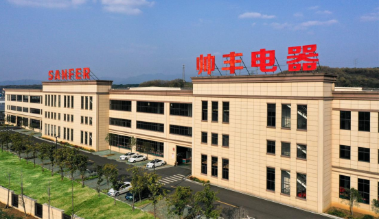 浙江寧波鎮(zhèn)海中學領導班子蒞臨集成灶品牌帥豐電器參觀調研