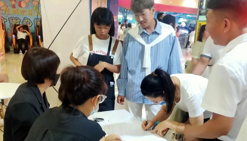 集成灶品牌帥豐電器為回饋老客戶，免費(fèi)觀影活動(dòng)火熱進(jìn)行中…