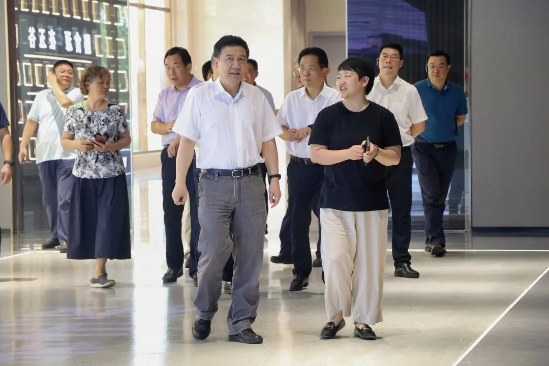 浙江省人大常委會黨組一行蒞臨集成灶品牌帥豐電器參觀調(diào)研！