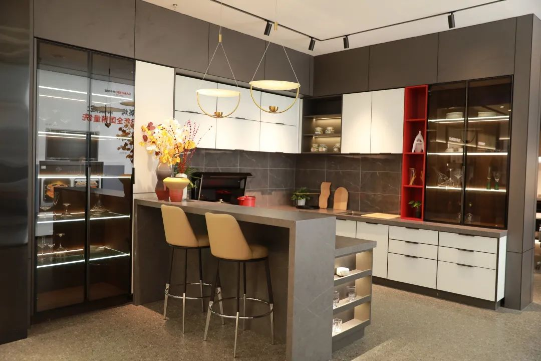 換新升級，帥豐集成灶全新五代店終端形象首批落地