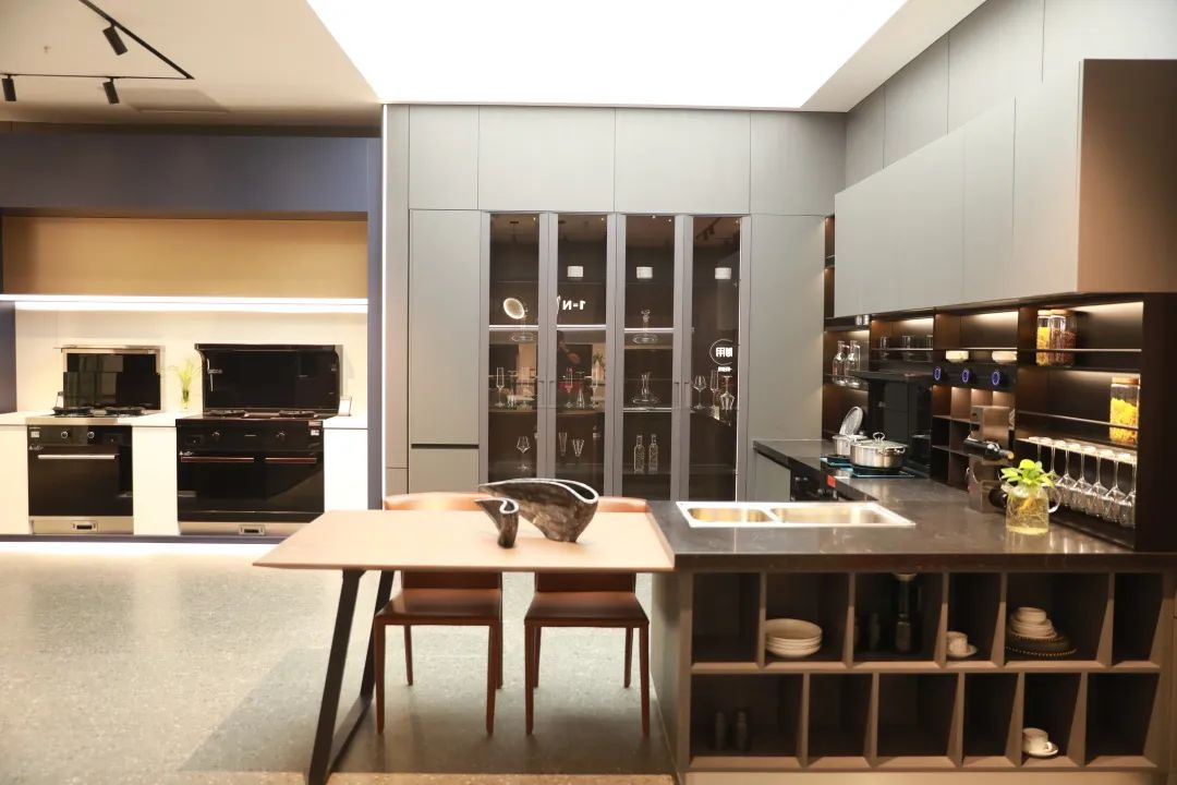 換新升級，帥豐集成灶全新五代店終端形象首批落地