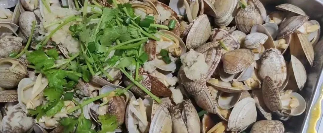 他的廚房選擇了帥豐集成灶，讓孩子體會到一位父親的濃濃愛意