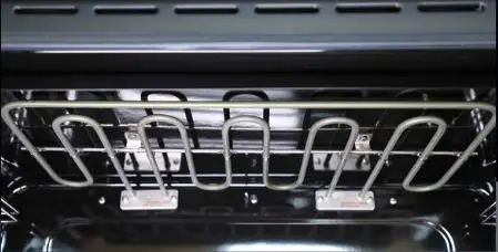 他的廚房選擇了帥豐集成灶，讓孩子體會到一位父親的濃濃愛意