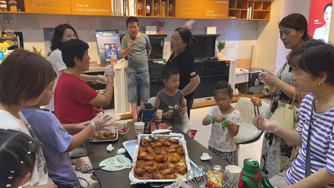 抓住這次集成灶搶購熱潮！ 帥豐電器限時送熱水器，冰箱、洗衣機！