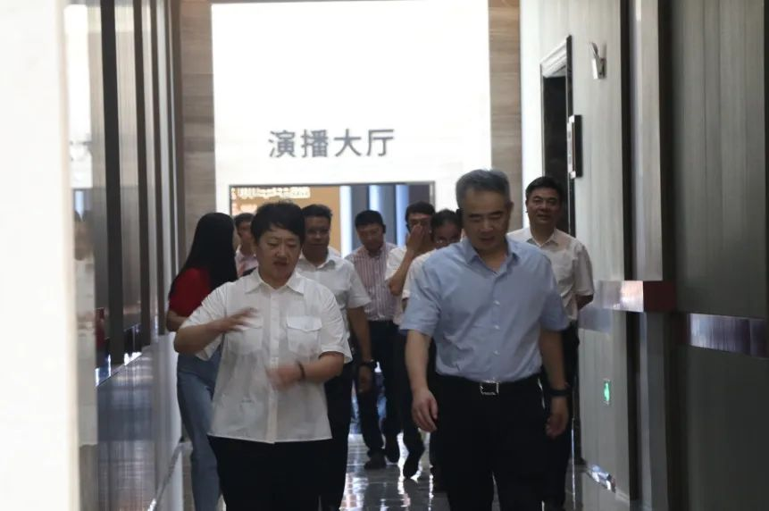 浙江省統(tǒng)計局一行蒞臨集成灶品牌帥豐電器參觀調(diào)研！