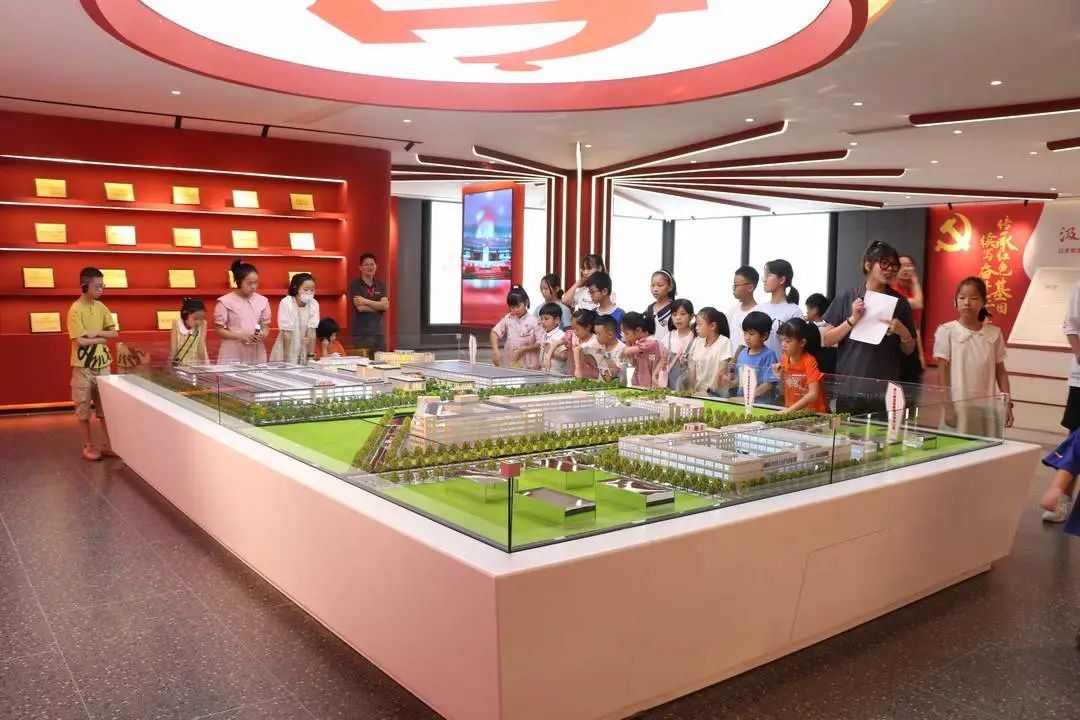 集成灶品牌帥豐電器助力小小美食家化身“廚師”大顯身手