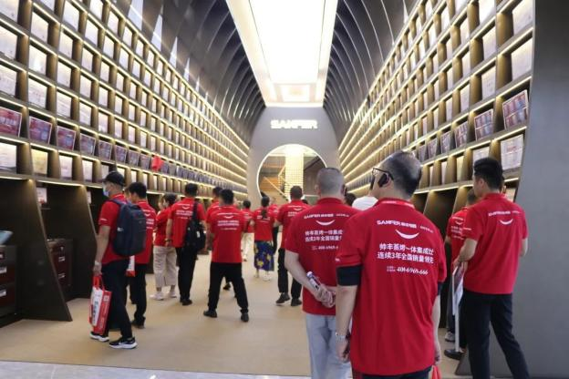 集成灶品牌帥豐電器“登頂計(jì)劃”加盟合作峰會(huì)圓滿(mǎn)成功！