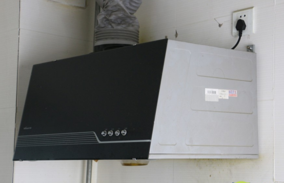 集成灶好還是傳統(tǒng)油煙機(jī)好？對比這五點你就知道了