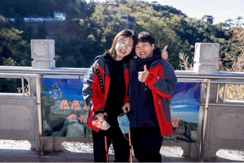 登頂泰山，勇攀巔峰，和集成灶品牌帥豐共赴王者之路！