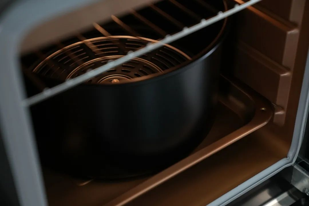 一家六口，三代同堂，帥豐集成灶烹飪愛的味道,傳遞家的溫暖！