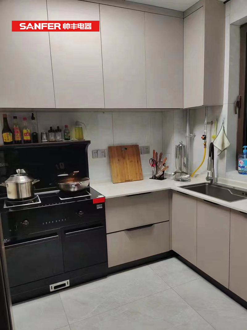 廚房裝修，選集成灶更加劃算？別不信！