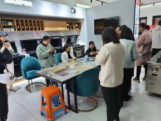 帥豐為集成灶加盟商持續(xù)賦能，助力渠道高速增長！