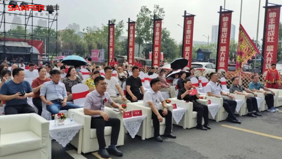 帥豐集成灶鄭州九店齊開，燃爆終端勢(shì)不可擋！