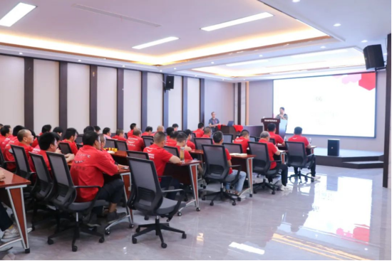 敢為爭先 榜樣前行 |帥豐電器召開現場管理月度總結與表彰會 敢為爭先 榜樣前行 |帥豐電器召開現場管理月度總結與表彰會