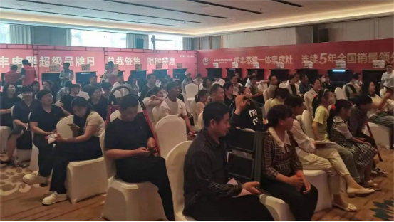 總裁“價(jià)”到 火爆全城｜帥豐總裁簽售會(huì)，河南滑縣站&安徽淮南站火了！