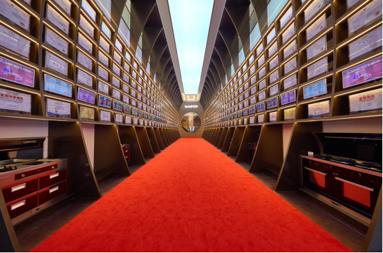 嵊州市全國(guó)唯一五一勞動(dòng)獎(jiǎng)?wù)拢荷罡麖N電研發(fā)，助推行業(yè)高質(zhì)量發(fā)展