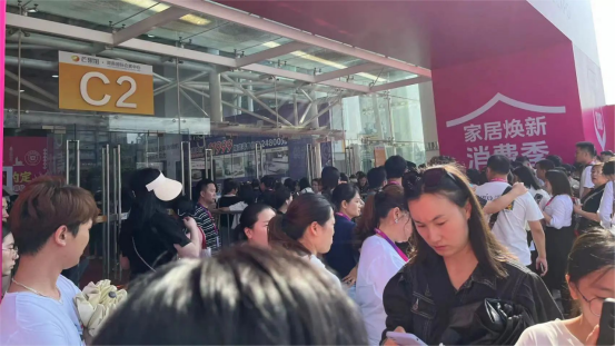 全面布局 贏戰(zhàn)618｜帥豐集成灶亮相多地家博會現(xiàn)場，人氣爆棚！