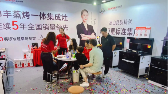 全面布局 贏戰(zhàn)618｜帥豐集成灶亮相多地家博會現(xiàn)場，人氣爆棚！