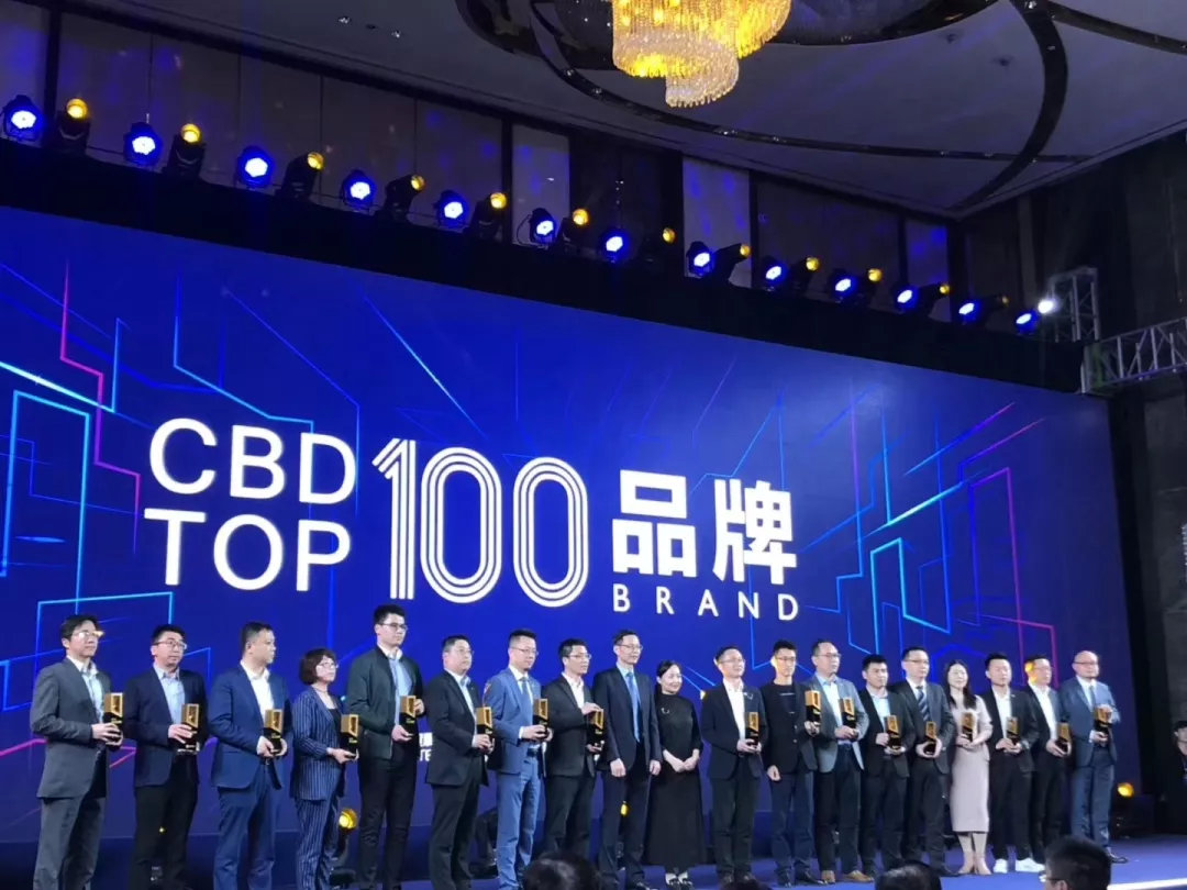 又一榮譽(yù)加冕，帥豐喜提CBD TOP100品牌獎(jiǎng)項(xiàng)！