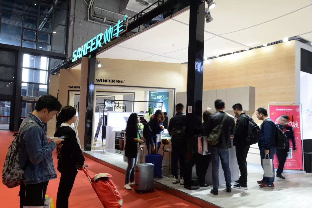 2019中國(guó)建博會(huì)開展日，帥豐帶你領(lǐng)略建裝潮流風(fēng)尚！