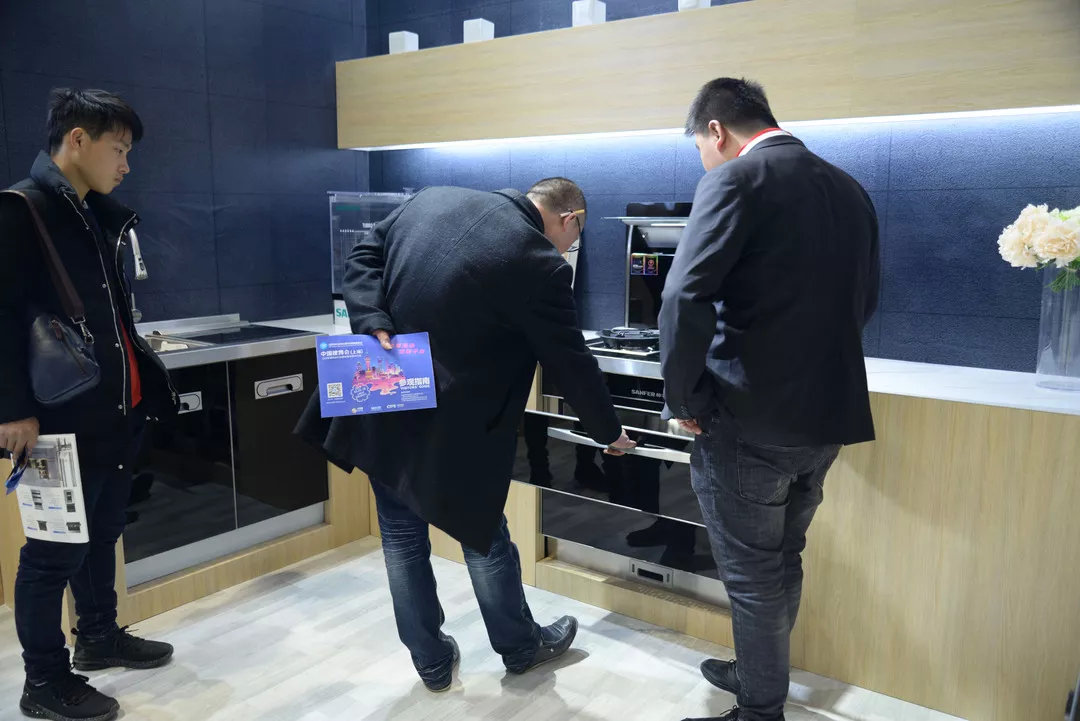 2019中國(guó)建博會(huì)開展日，帥豐帶你領(lǐng)略建裝潮流風(fēng)尚！