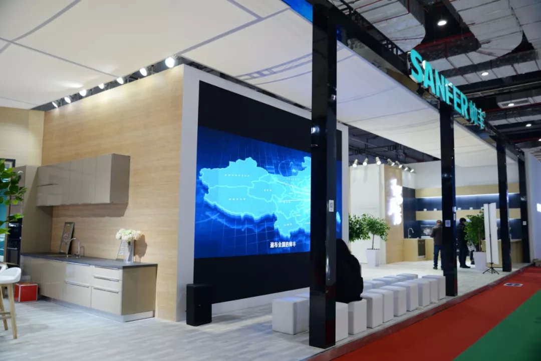 2019中國(guó)建博會(huì)開展日，帥豐帶你領(lǐng)略建裝潮流風(fēng)尚！