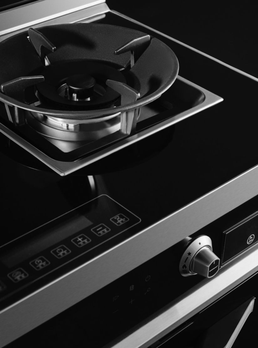 帥豐攜手海清登上《卷宗》家居創(chuàng)刊號，V9蒸烤一體演繹集成灶新風尚