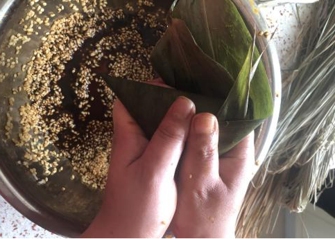 端午節(jié)快到了！今天帥豐電器就來挑戰(zhàn)一下，煮100個(gè)粽子需要多久？