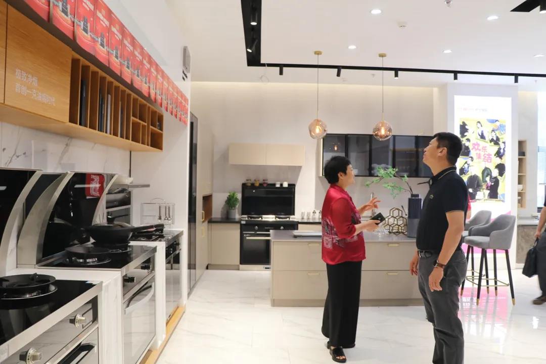 聚力賦能 領跑共贏 | 考察團走訪帥豐電器，抒寫嵊州廚電新篇章！