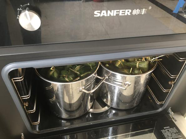 端午節(jié)快到了！今天帥豐電器就來挑戰(zhàn)一下，煮100個(gè)粽子需要多久？