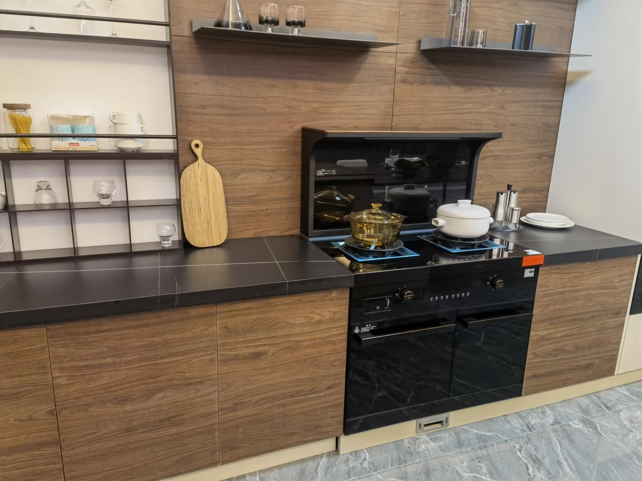 原來它也是細(xì)節(jié)“狂魔”？ 帥豐X1雙子星集成灶貼心細(xì)節(jié)彰顯品質(zhì)