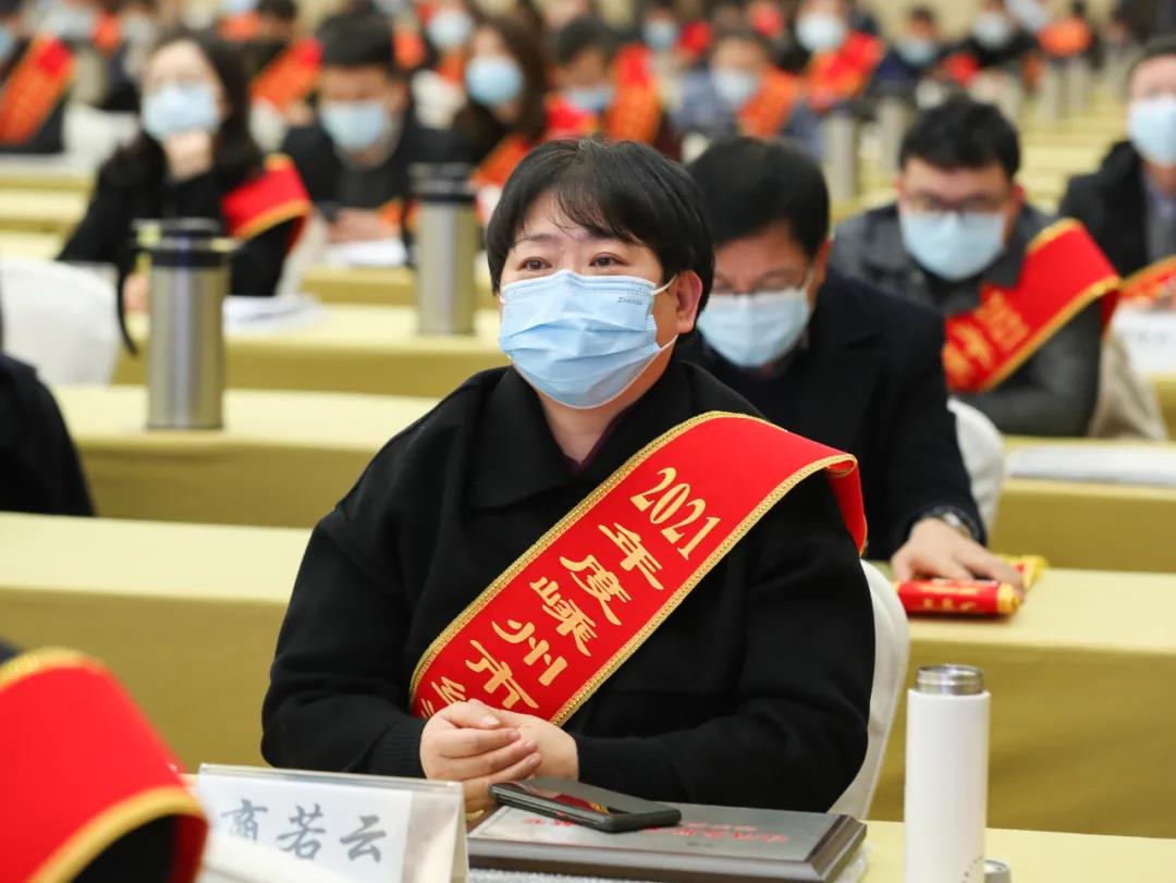 兩天連獲4項大獎，帥豐用實力“獎”話！