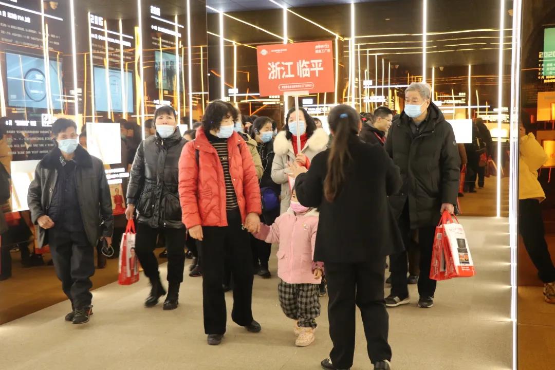 虎年開門紅|帥豐集成灶廠購會臨平專場，掀起搶購熱潮！