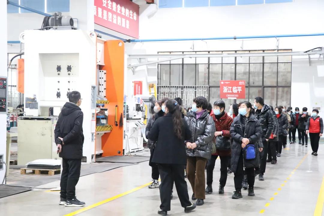 虎年開門紅|帥豐集成灶廠購會臨平專場，掀起搶購熱潮！